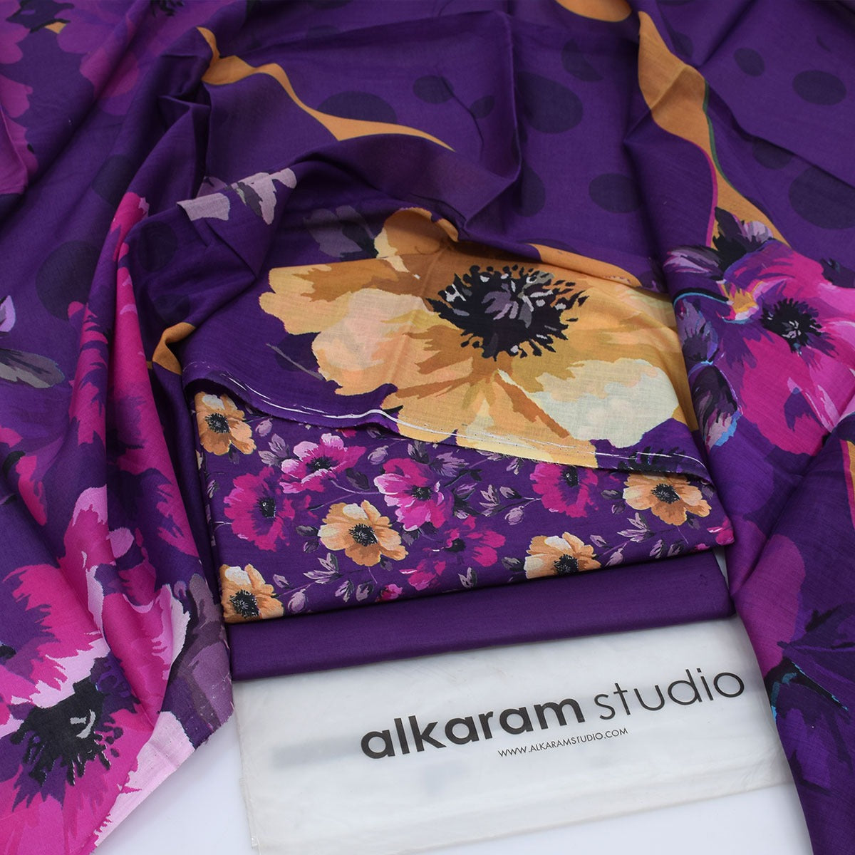 Alkaram Summer 2026 Digital Printed Lawn 3 Piece Suit