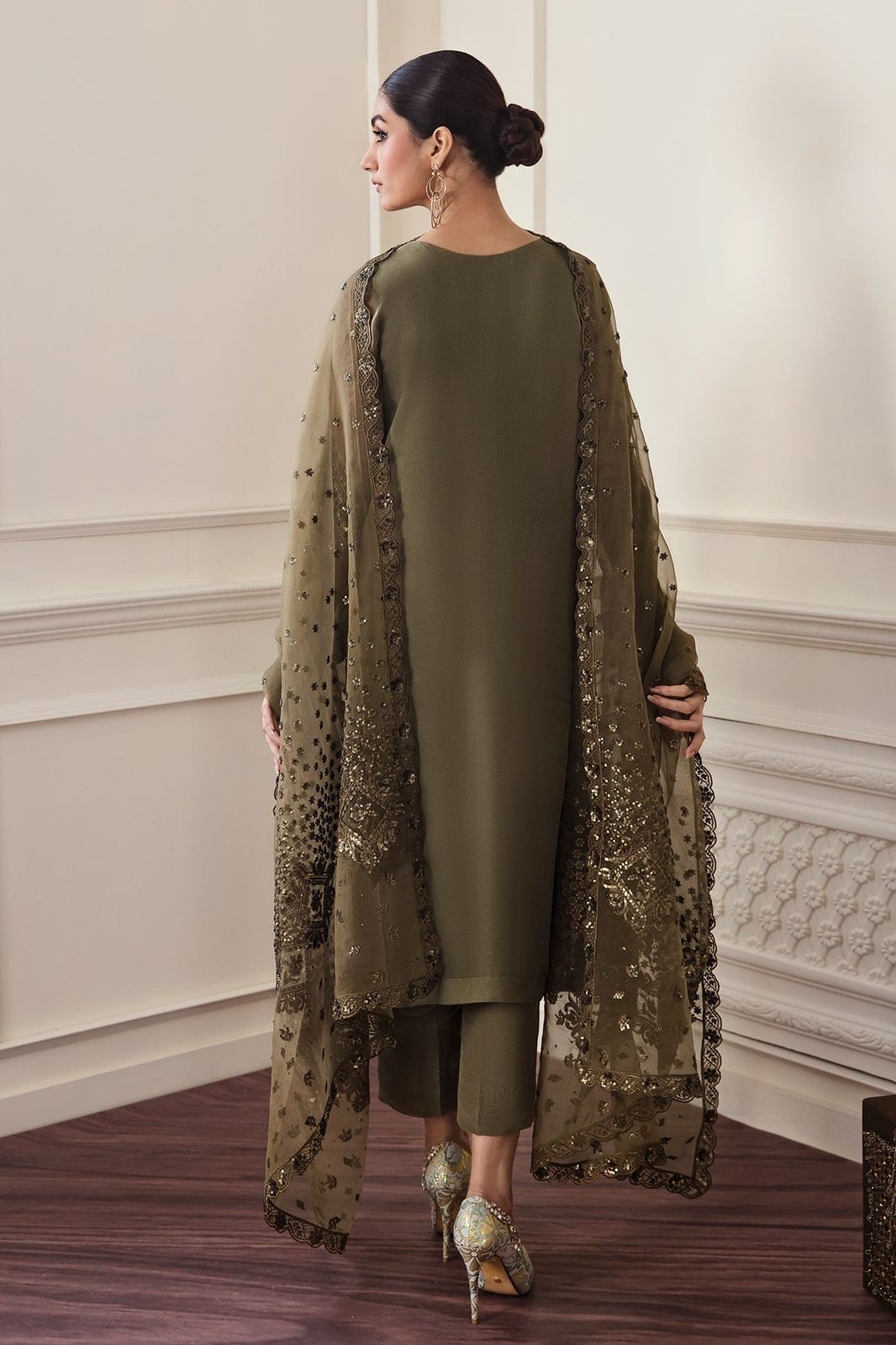 BAROQUE Luxury Unstitched 3 Piece Sequence Embroidered Chiffon Suit
