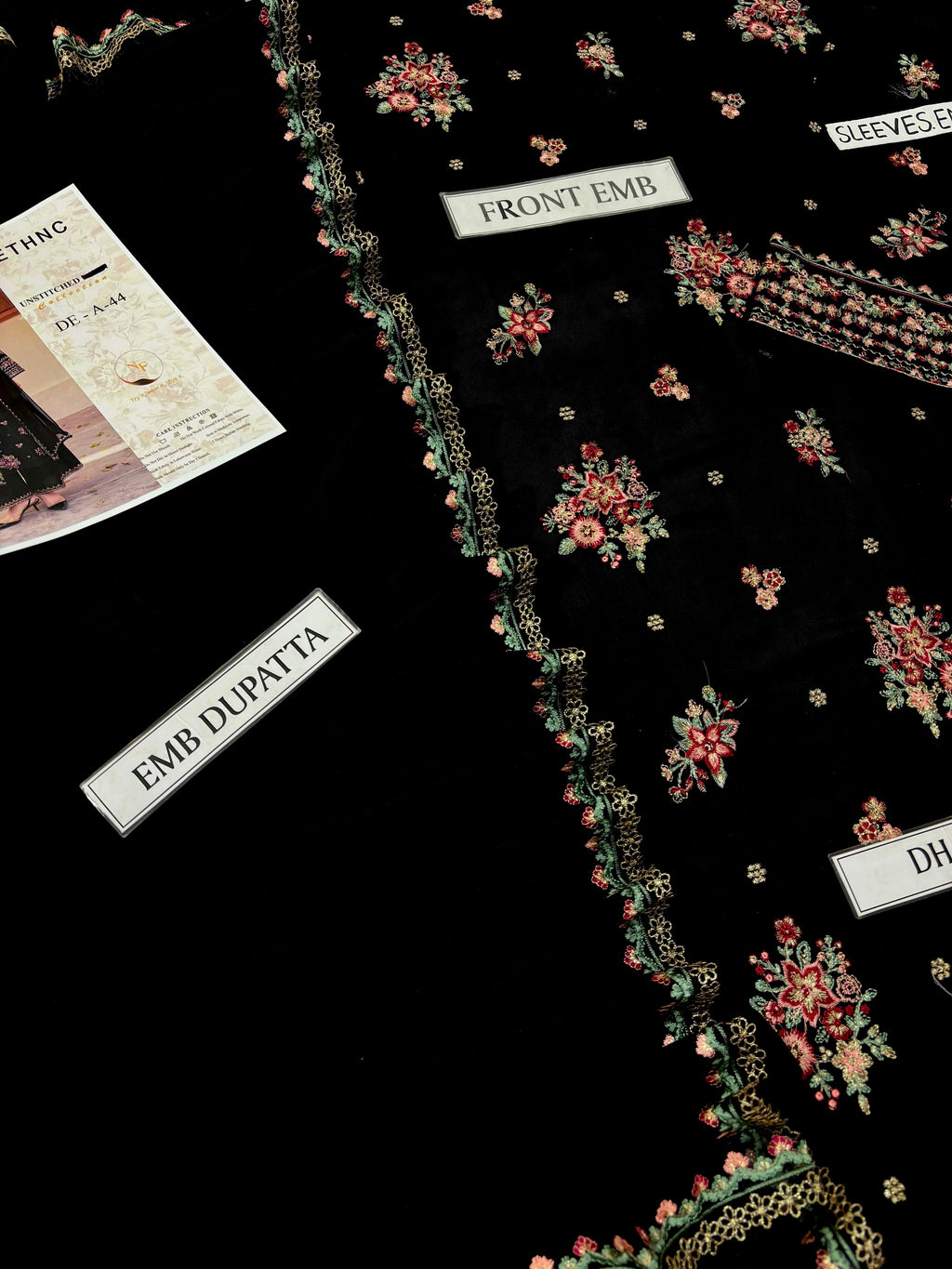 BATIK Winter Dhanak 3-Piece Suit